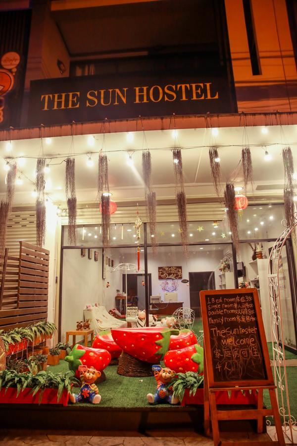 The Sun Hostel Csiangmaj Kültér fotó