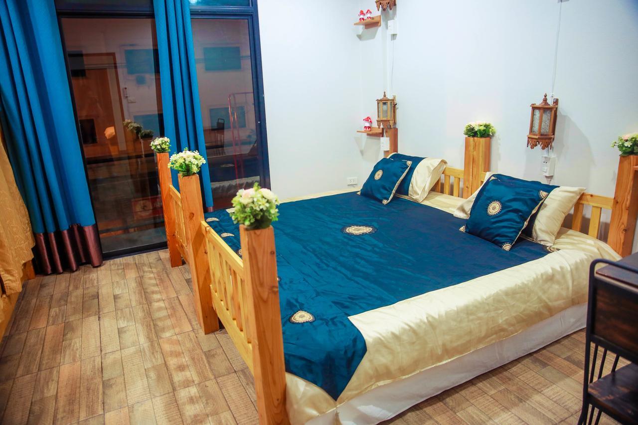 The Sun Hostel Csiangmaj Kültér fotó