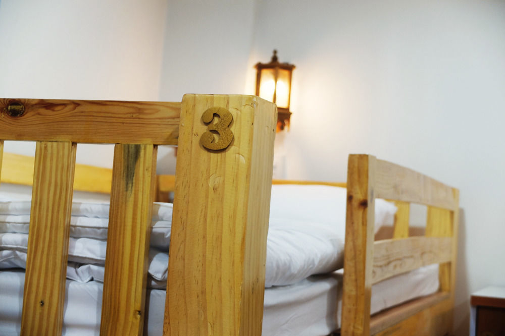The Sun Hostel Csiangmaj Kültér fotó